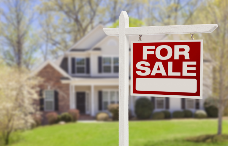 The Art of Pricing Your Home Right: Dos and Don’ts for a Successful Sale in Bowling Green, Kentucky